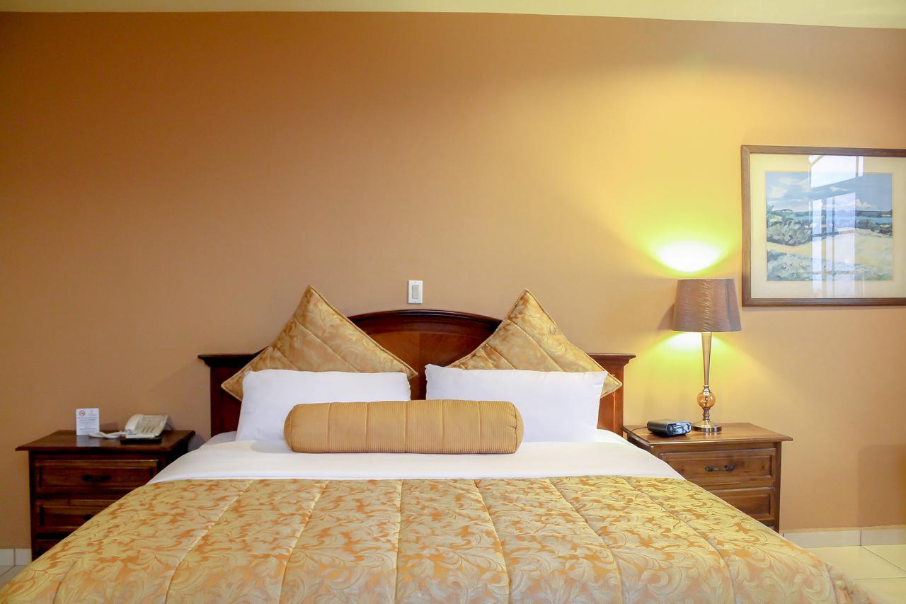 Hotel Monteolivos San Pedro Sula Exterior photo