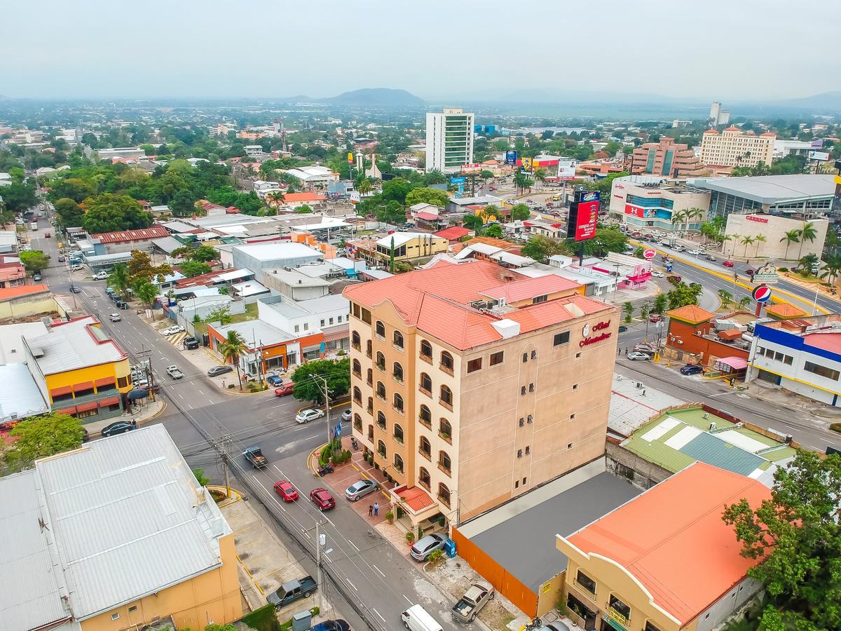 Hotel Monteolivos San Pedro Sula Exterior photo