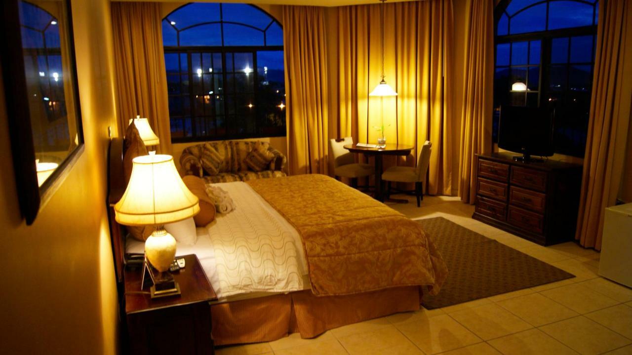 Hotel Monteolivos San Pedro Sula Exterior photo